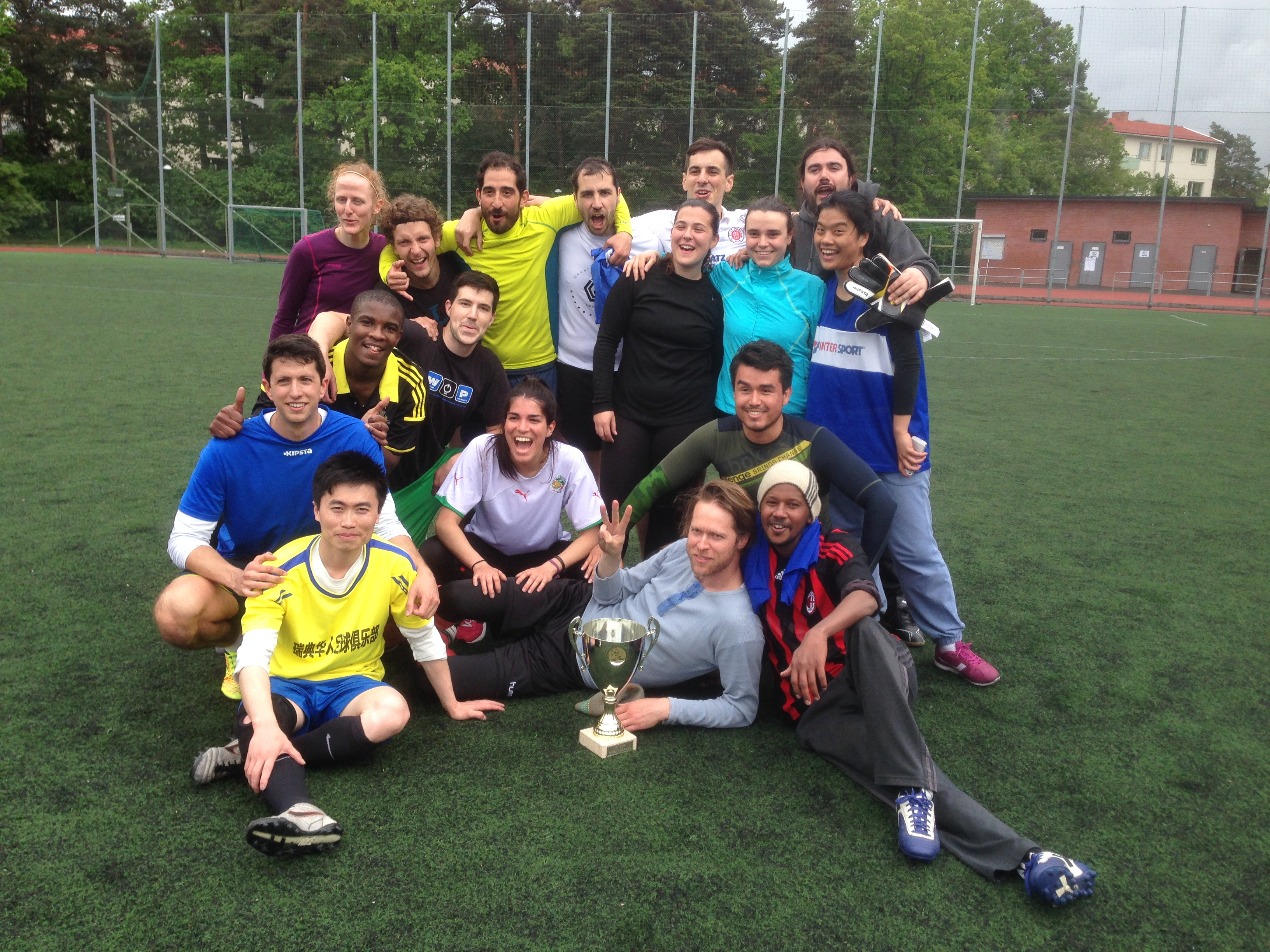 NVS:s fotbollslag ”Team Dementia” vann KI-cupen för 3:e gången. Foto: Lena Holmberg. 