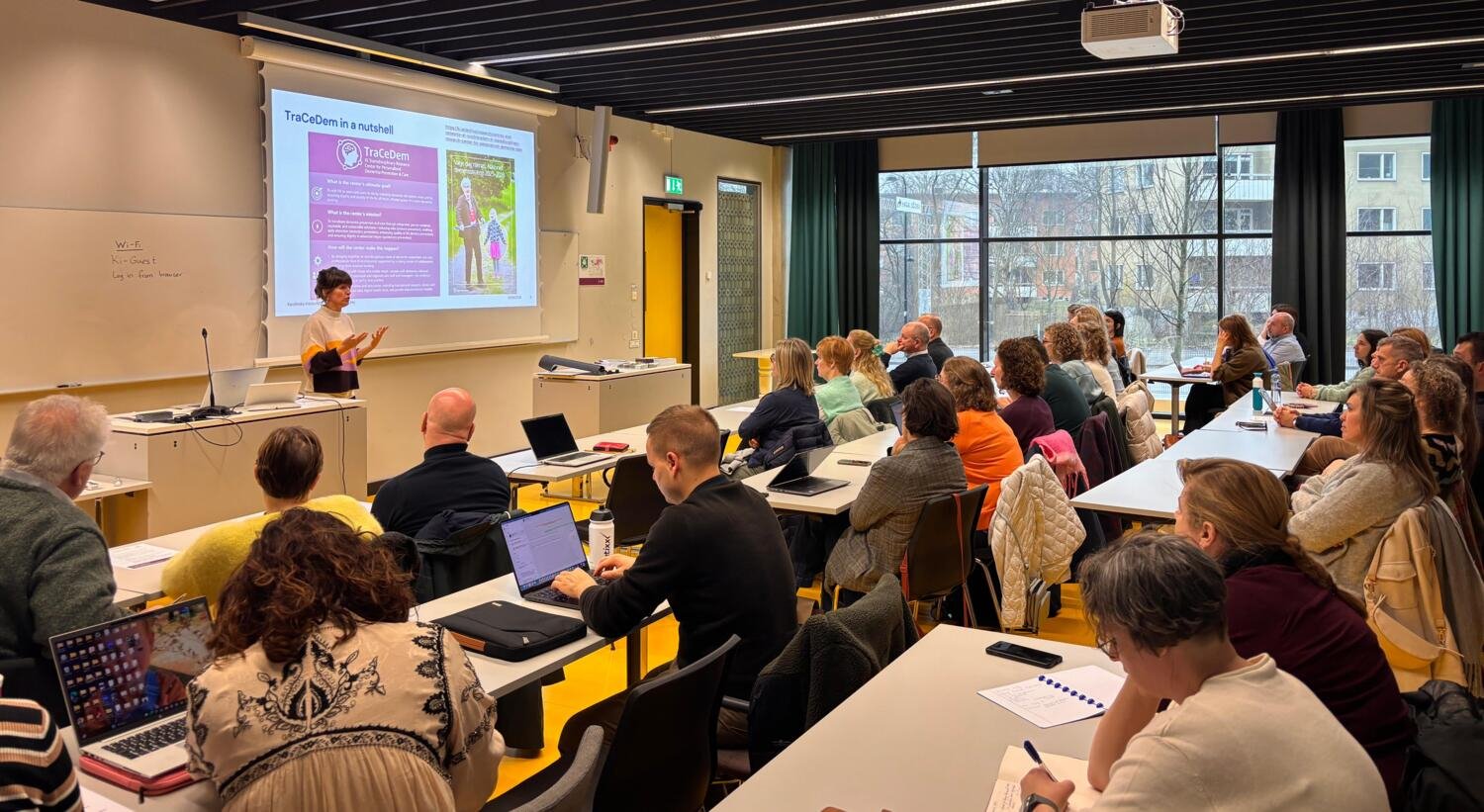 Amaia Calderon-Larrañaga ger en introduktion till ARC:s forskningsportfölj.