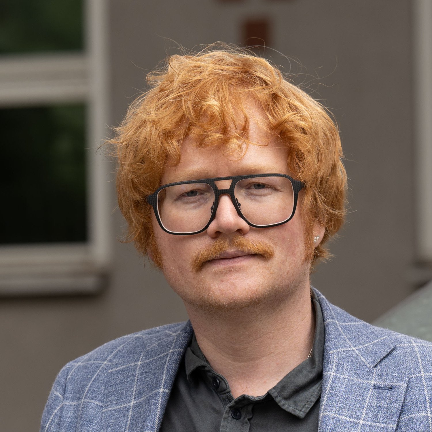 Porträtt av Brjánn Ljótsson.