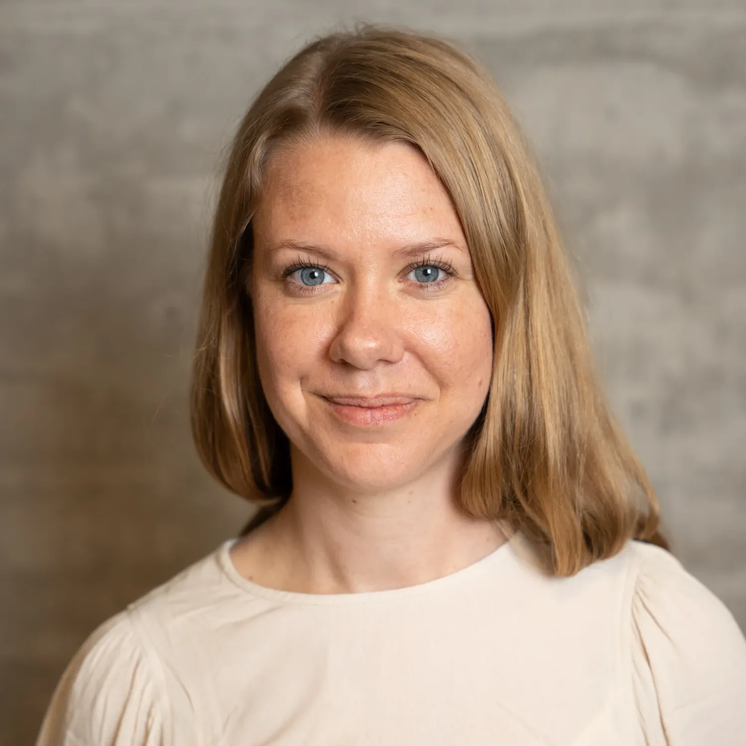 porträttbild av Emelie Allenius