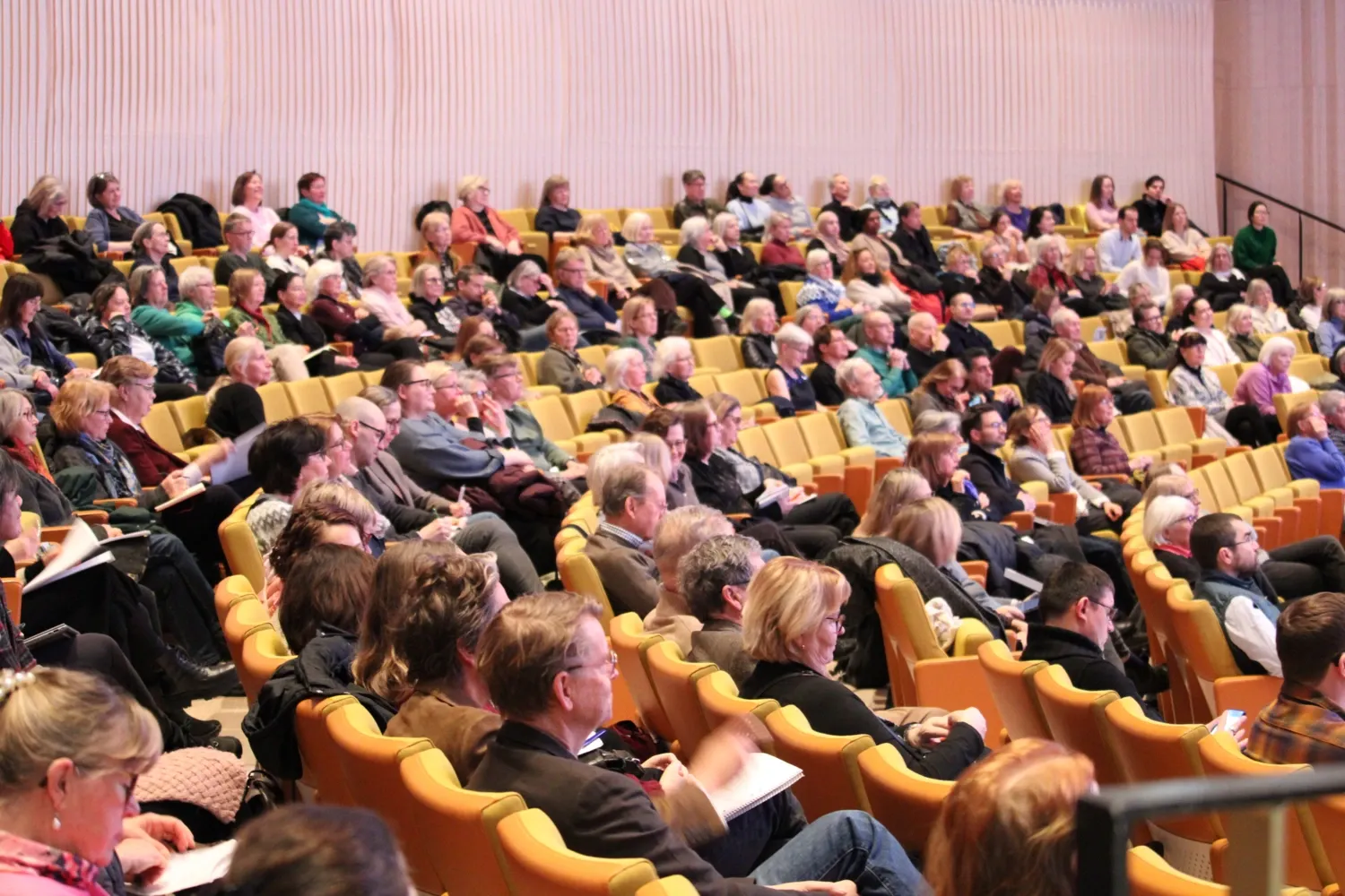 Många publikrader i Aula Medica under Forum för äldreforskning den 5 februari 2026