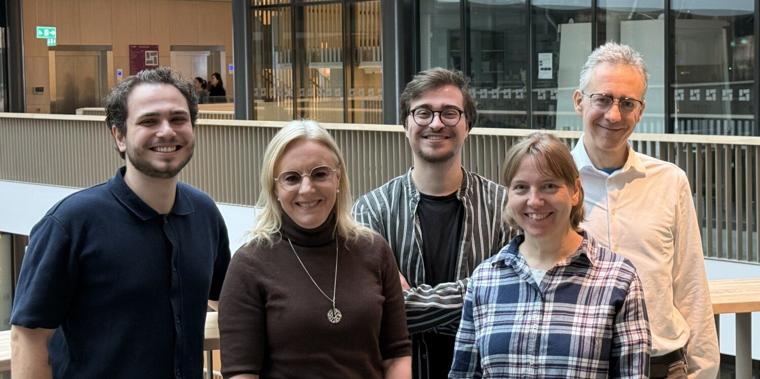 Gruppbild på en forskargrupp