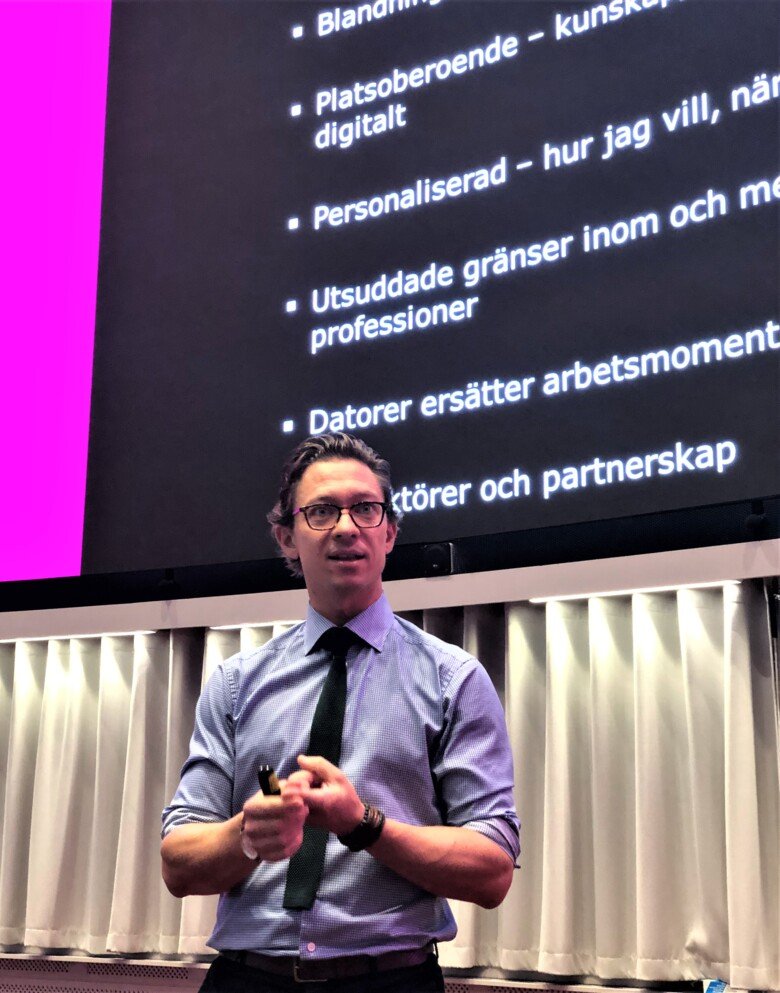 Patrik Sundström speaking on Teachers day 2019