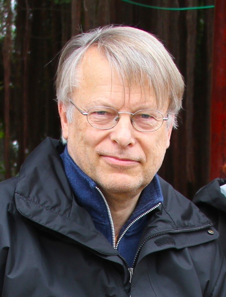 Portrait of Lars Olson, Professor at the Department of Neuroscience.