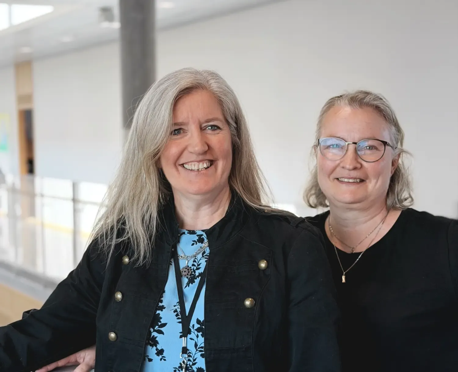 Bild på projektgruppen till Lärarbarometern, Teresa Sörö och Veronica Balkefors