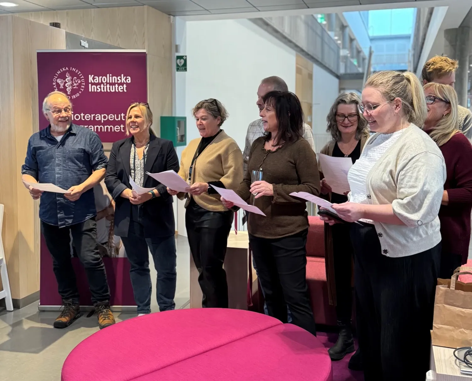 Gruppbild av delar av lärarlaget på fysioterapi.