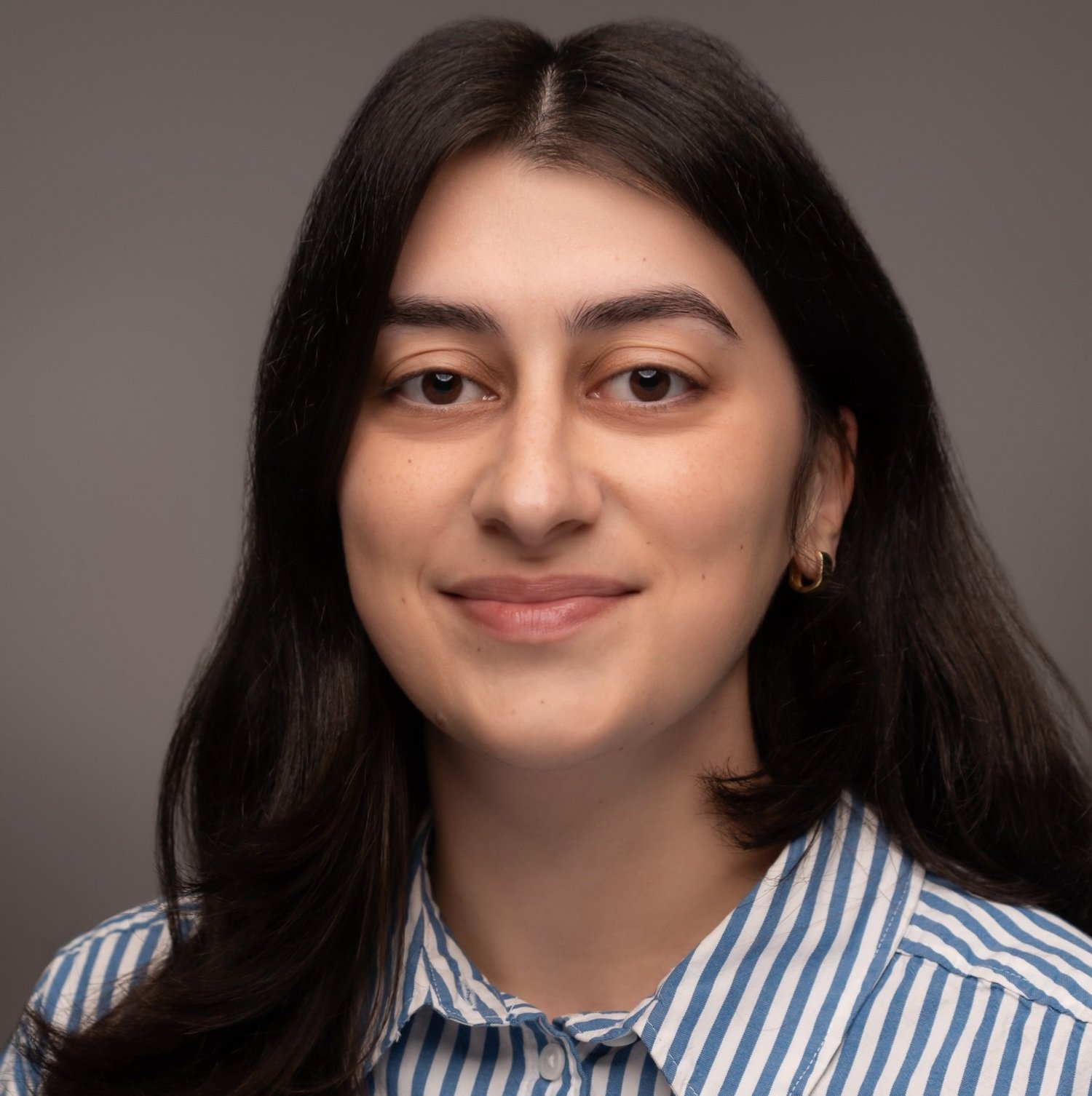 Porträttbild på Mariam Kirvalidze.