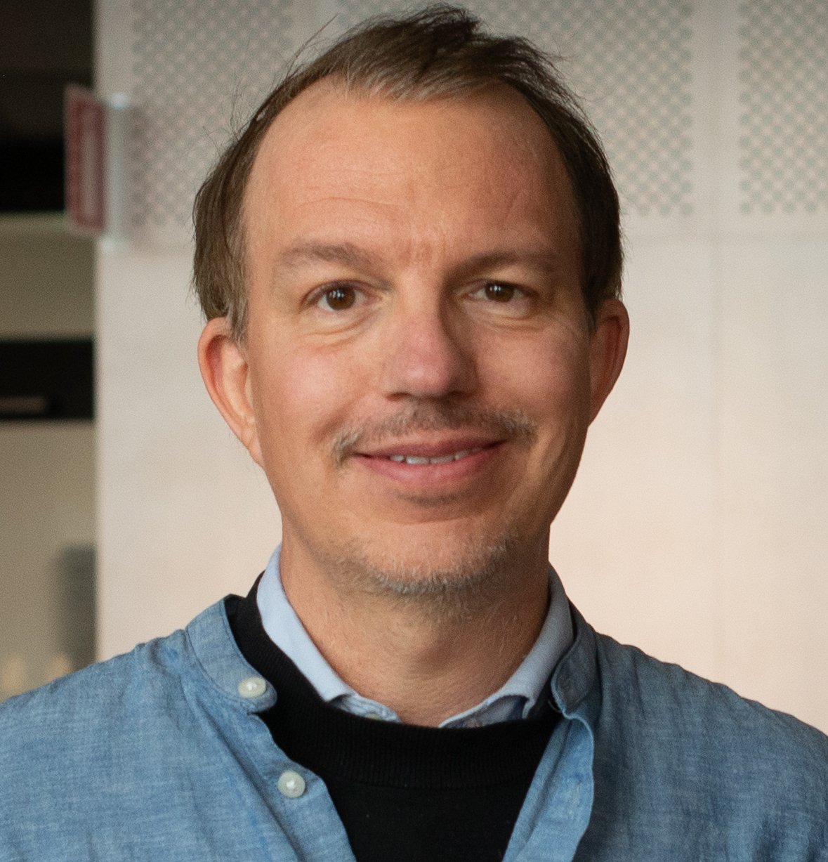Porträtt av Mattias Carlström