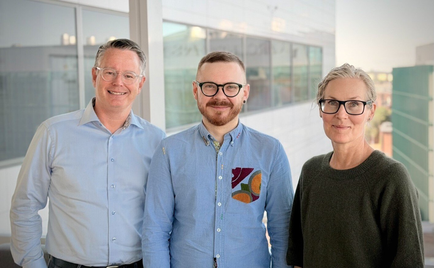 Gruppbild av tre forskare vid gruppen klinisk genetik