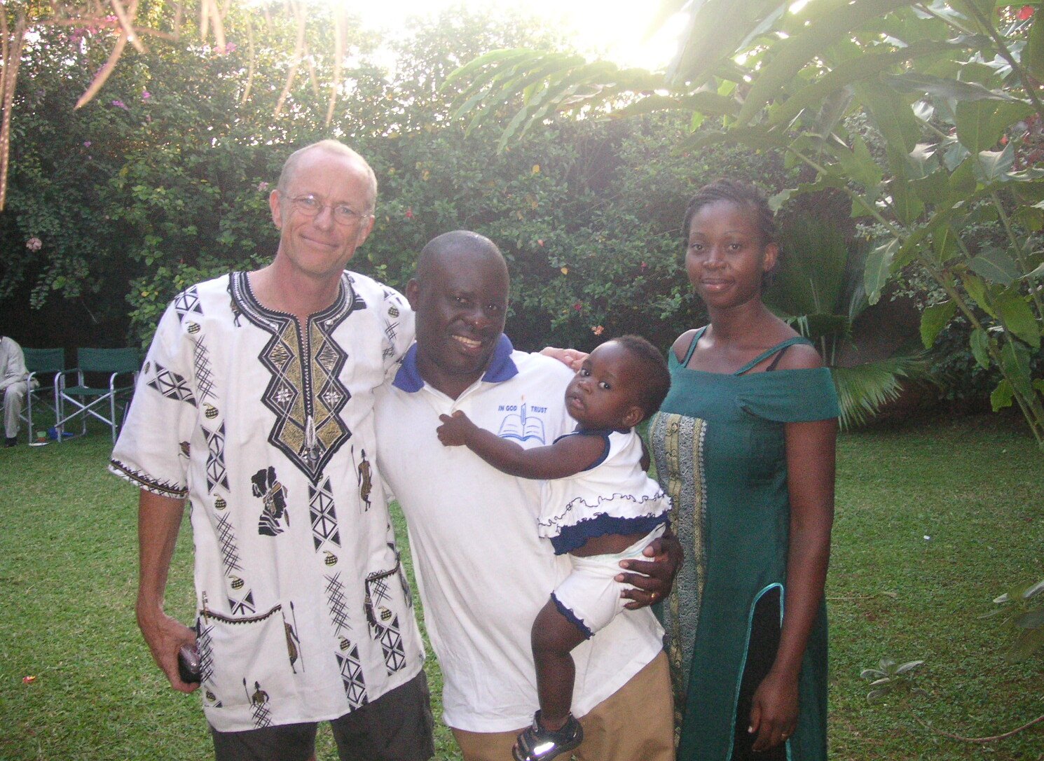 Stefan Swartling Peterson and Peter Waiswa with family in Uganda