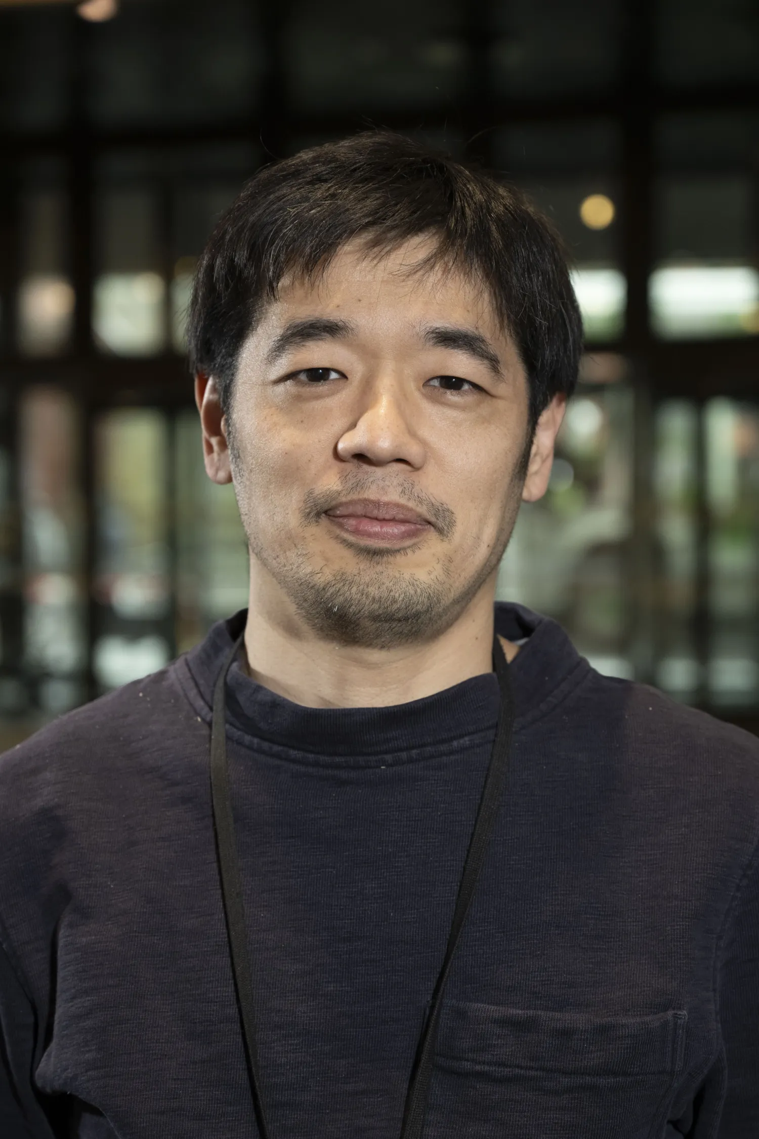 Porträtt av en man.