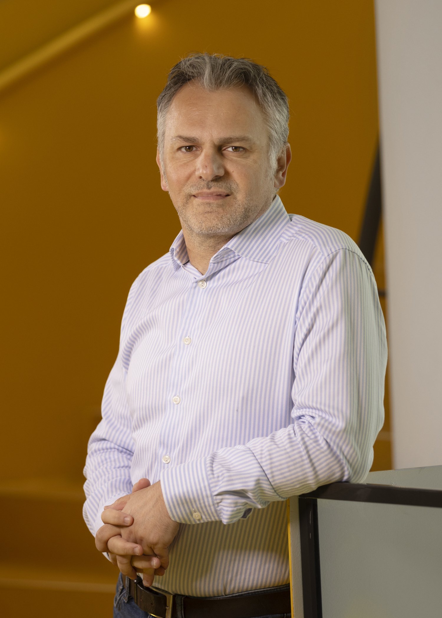 Porträtt av Theodoros Foukakis.