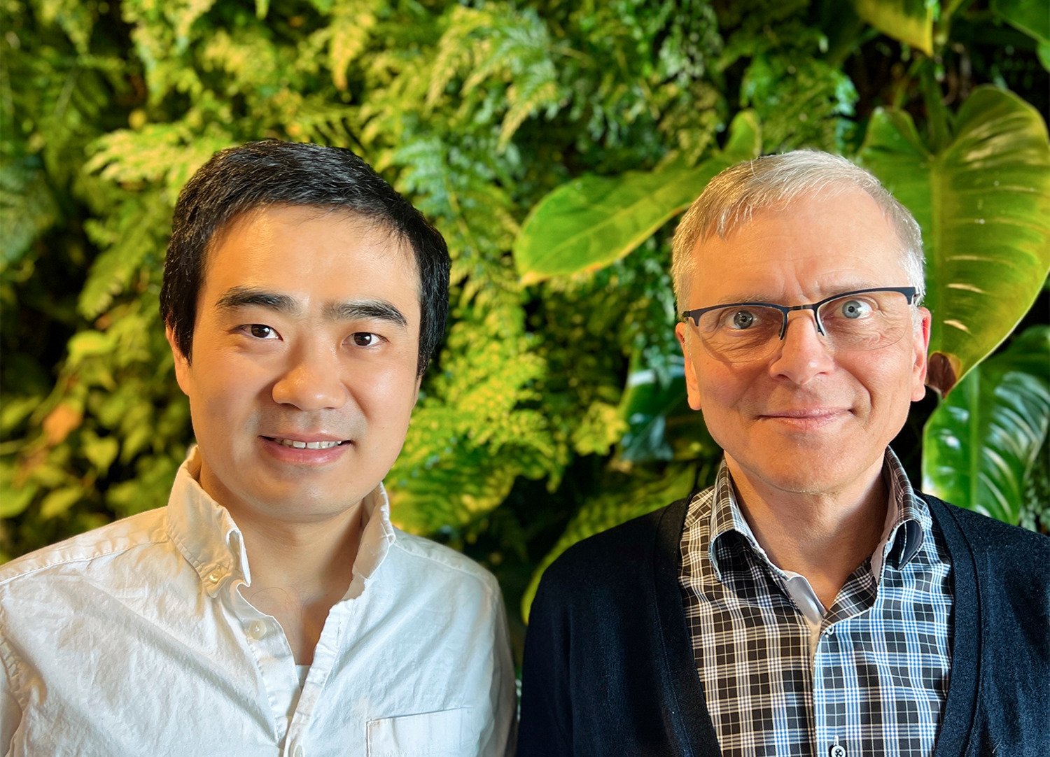 Yizhou Hu och Patrik Ernfors