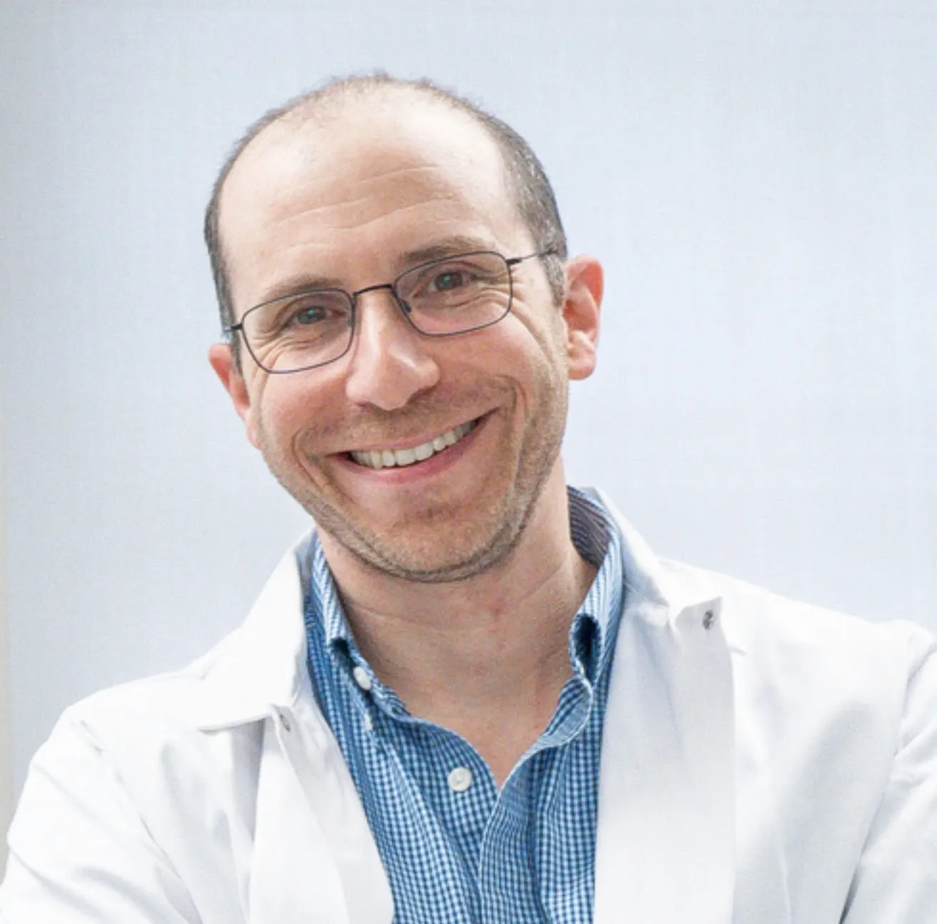 Photo of Dr Joshua Weinstein.