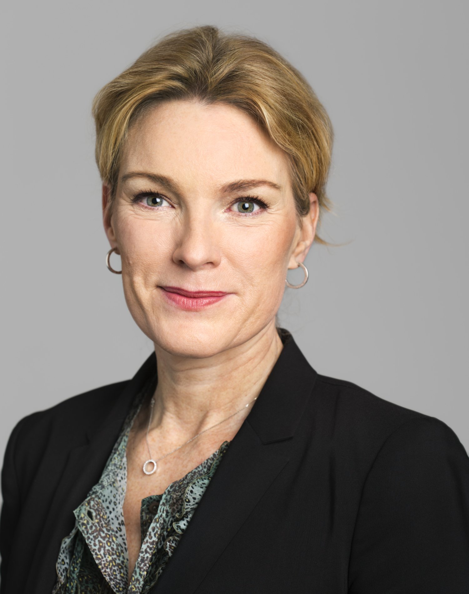 Porträtt av Hjärt-Lungfondens generalsekreterare Kristina Sparreljung.