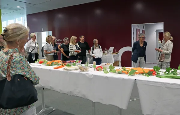 Avslutningssamtal och avtackning av Lena Nilsson-Wikmar den 8 september 2025. Från lärosal och mingelyt i ANA23, Flemingsberg