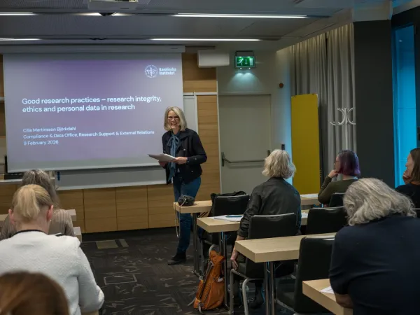 Föreläsare och publik vid NVS FoUK:s kick off i Radissons Waterfront
