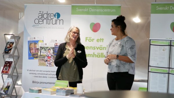 Svenskt Demenscentrums bokbord under SNAC-K:s probanddag 2023