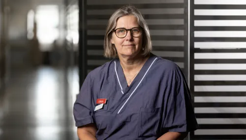 Portrait of Annika Bergquist in scrubs.