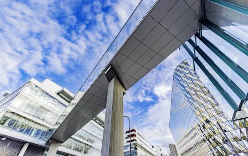 Aula Medica and Biomedicum at KI with a bridge to Karolinska University Hospital