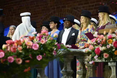 The conferement ceremony was held in the Blue Hall of Stockholm City Hall.