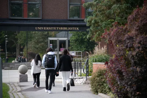 Karolinska Institutet University Library, Solna