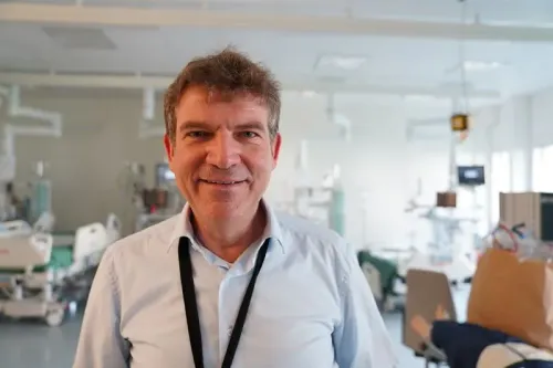 Stephan Mielke in a hospital room at Karolinska University Hospital.